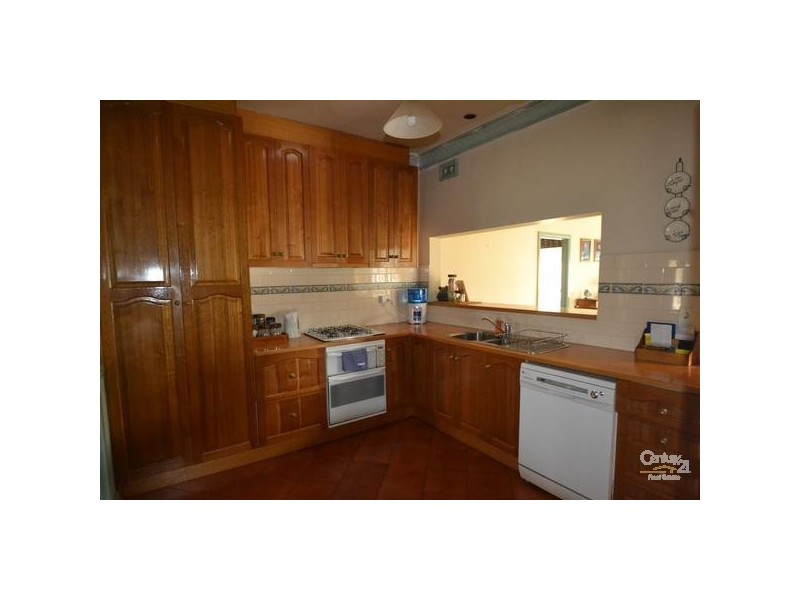 49 Hovell Street, Echuca VIC 3564