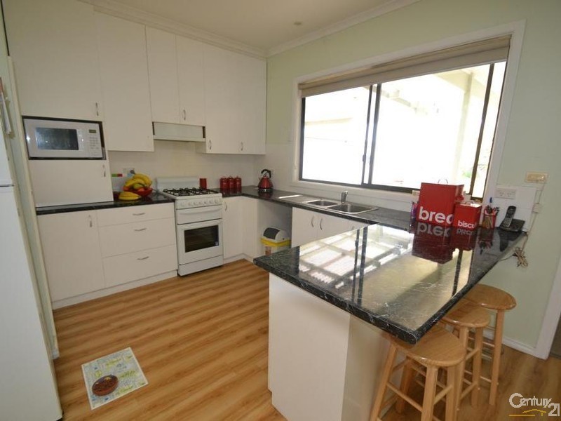 86 Victoria Street, Rochester VIC 3561