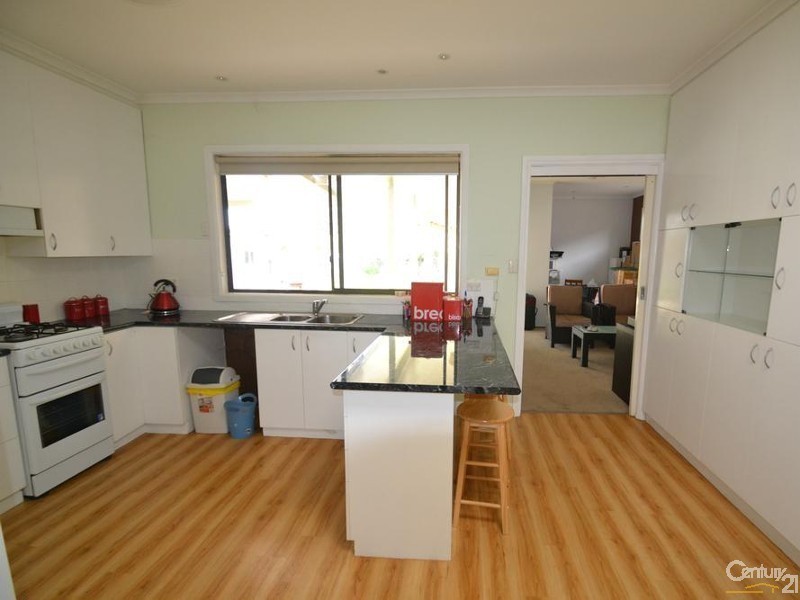 86 Victoria Street, Rochester VIC 3561