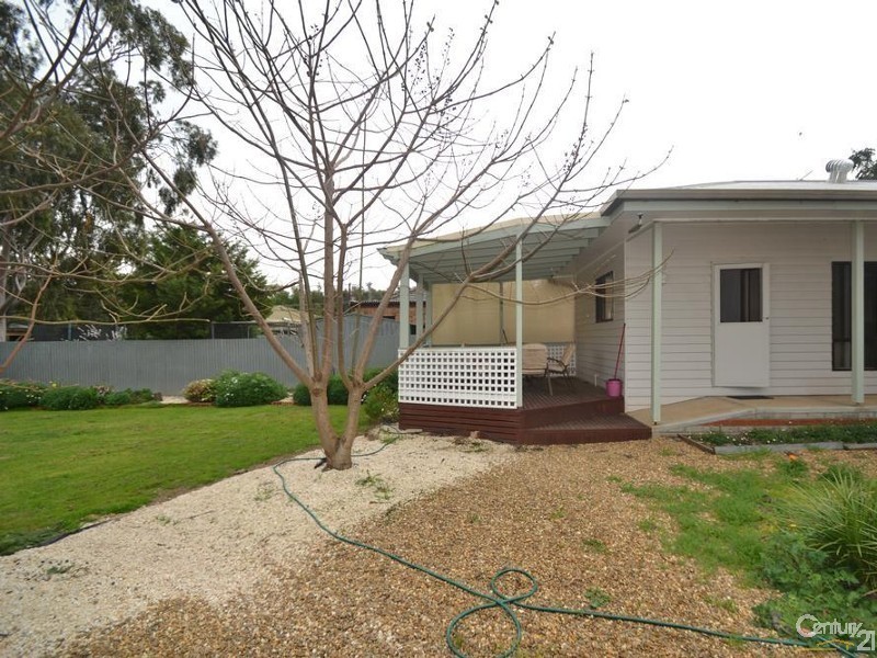86 Victoria Street, Rochester VIC 3561