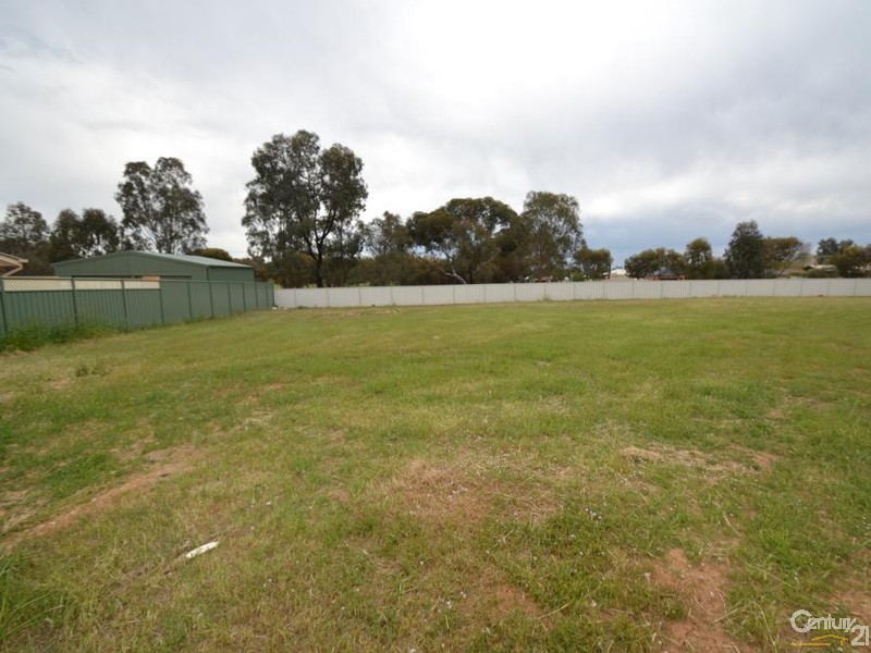5 Dolan Court, Mathoura NSW 2710