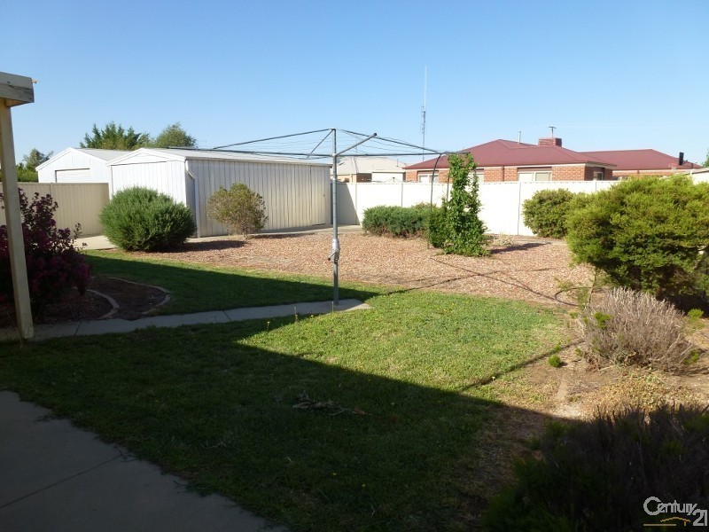 6 Quinn Court, Echuca VIC 3564