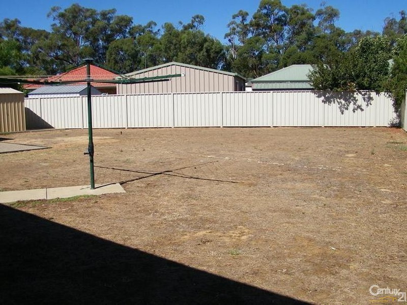 23 Glencoe Boulevard, Moama NSW 2731