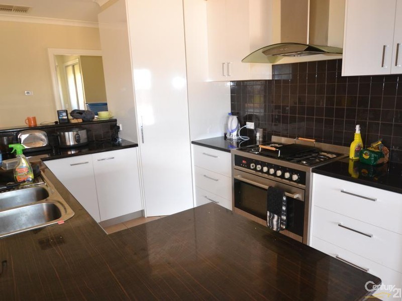 10 Burgundy Court, Moama NSW 2731