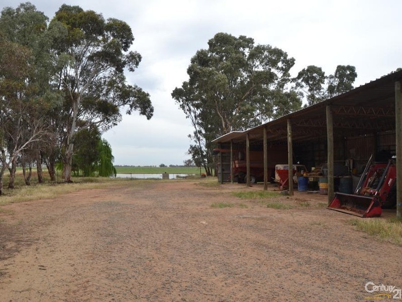 Merrybank Thyra Road, Moama NSW 2731