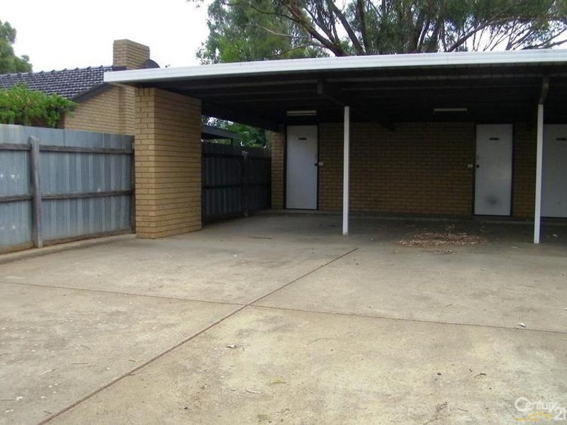 2/29 Hillview Avenue, Echuca VIC 3564