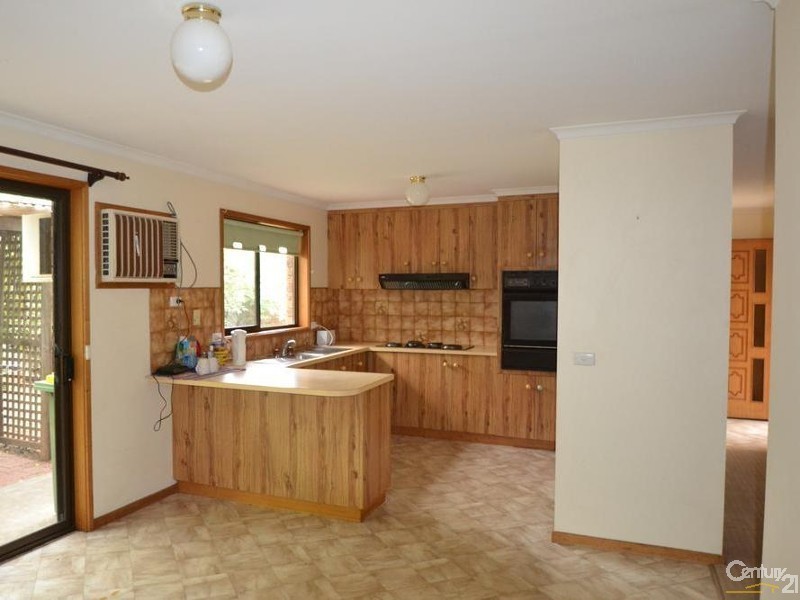 12 Lachlan Crescent, Echuca VIC 3564
