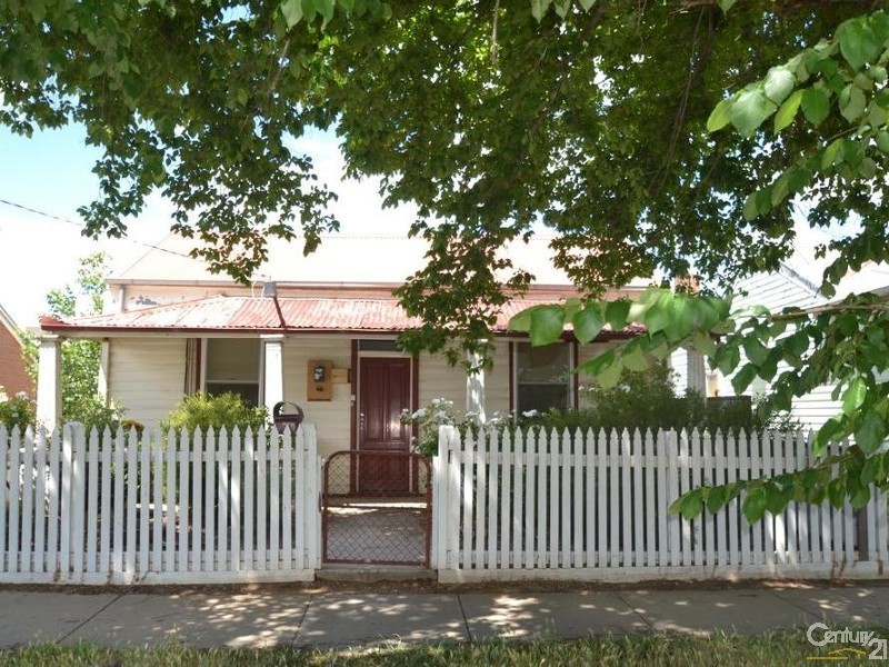 60 Mitchell Street, Echuca VIC 3564