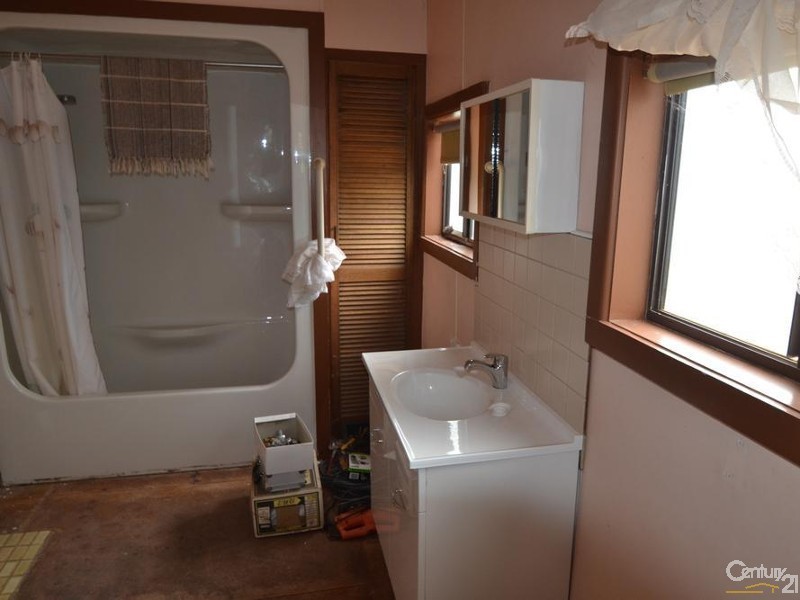 11 Patrick Street, Mitiamo VIC 3573