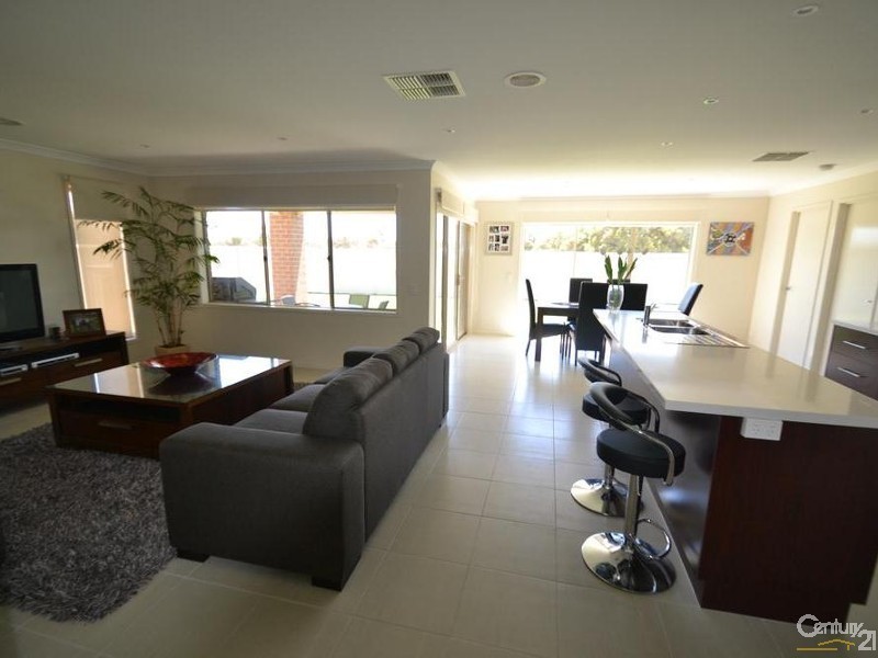 6 Colwall Court, Echuca VIC 3564