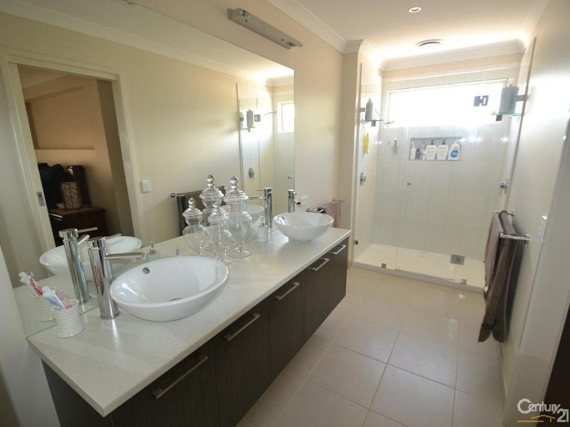 6 Colwall Court, Echuca VIC 3564