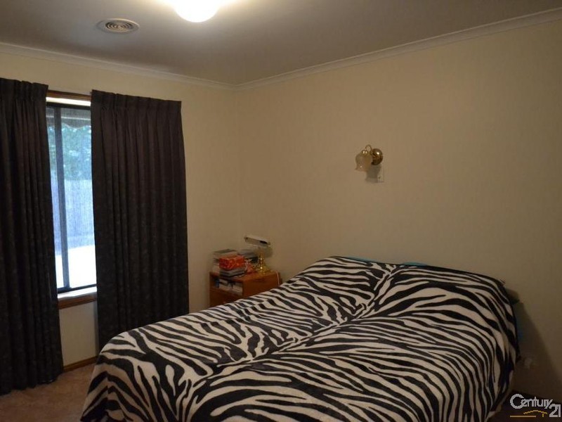 2/327 High Street, Echuca VIC 3564