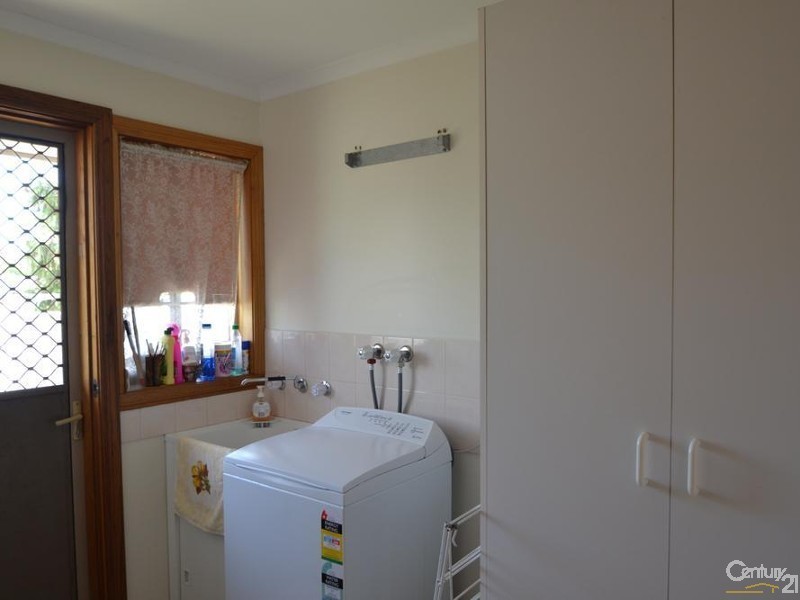 2/327 High Street, Echuca VIC 3564
