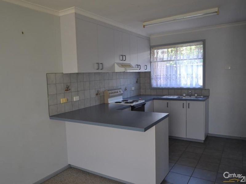1/102 Crossen Street, Echuca VIC 3564