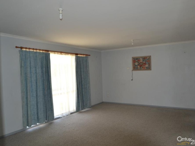1/102 Crossen Street, Echuca VIC 3564