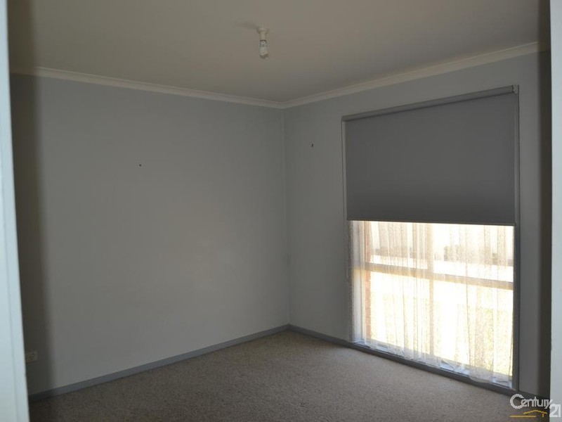1/102 Crossen Street, Echuca VIC 3564