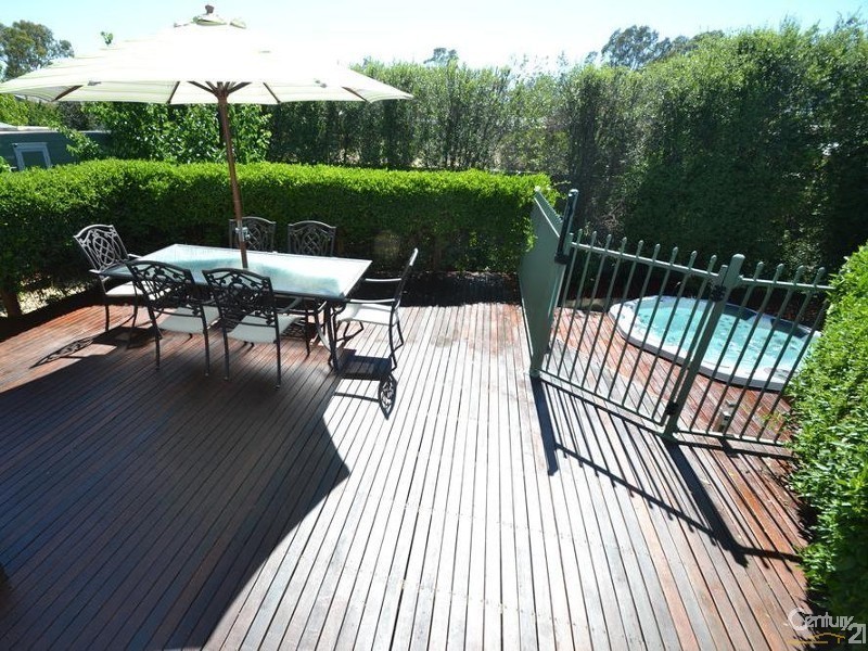 168 Bowen Street, Echuca VIC 3564