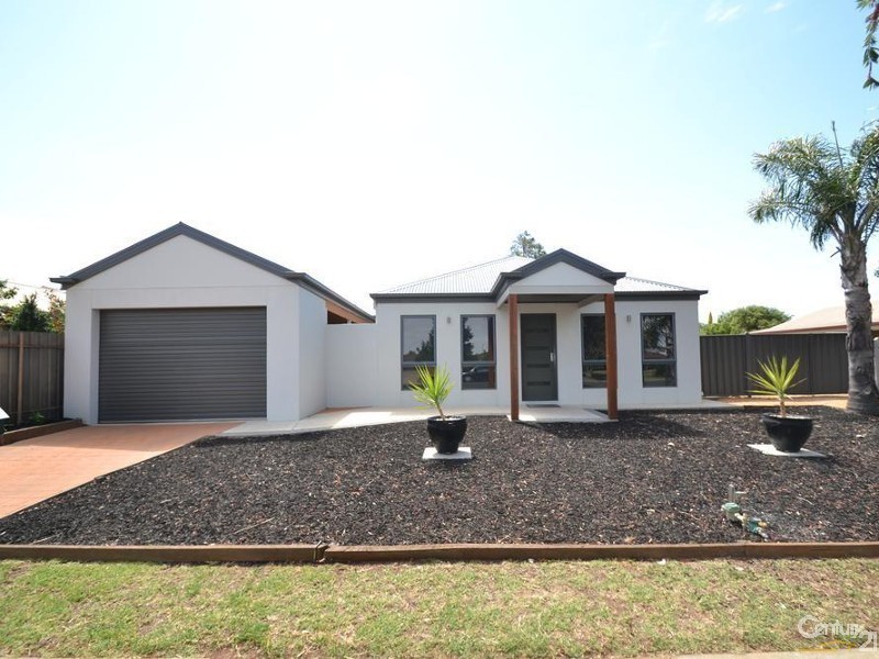 29 Lawson Drive, Moama NSW 2731