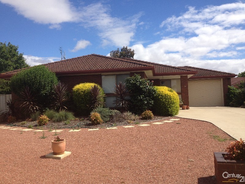 84 Lawson Drive, Moama NSW 2731