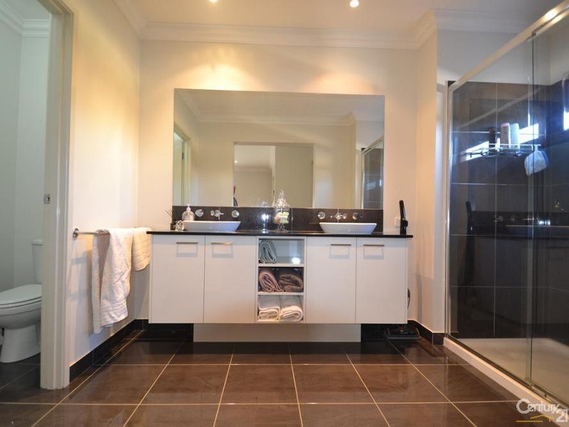 1 Arran Street, Moama NSW 2731