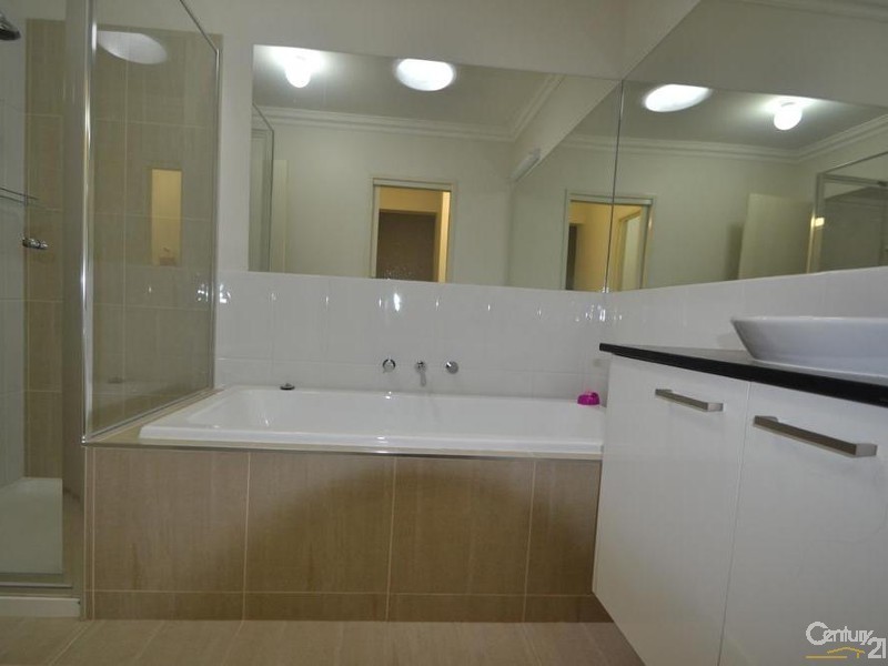 1 Arran Street, Moama NSW 2731