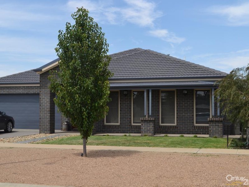36 Bridlington Avenue, Echuca VIC 3564