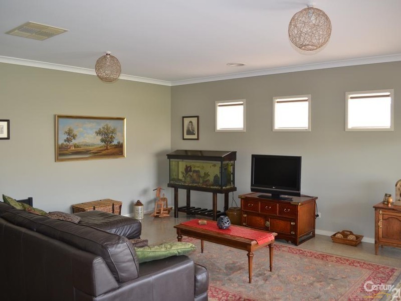 36 Bridlington Avenue, Echuca VIC 3564