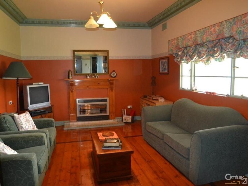 49 Hovell Street, Echuca VIC 3564