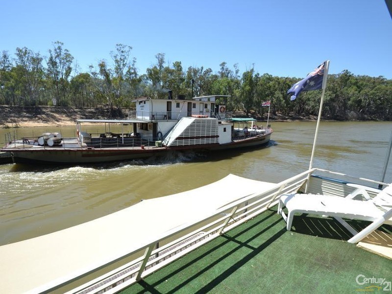 Wine Down Houseboat @ VIC Park Boat Ramp Mooring, Echuca VIC 3564