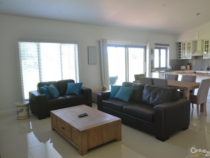 10 Manzanillo Avenue, Moama NSW 2731