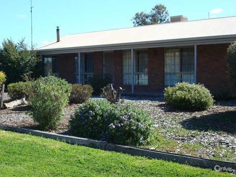 13 Lawrence Street, Mathoura NSW 2710