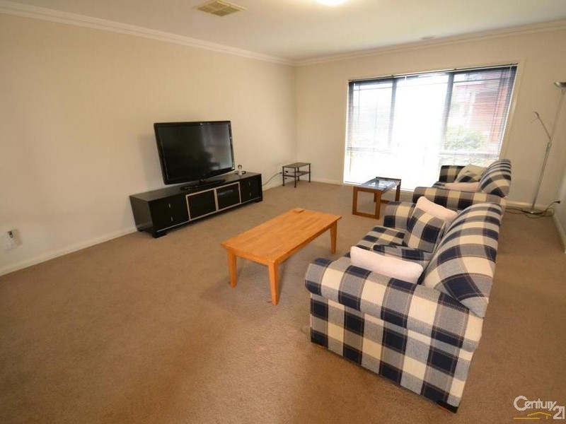 4/2 Lomond Court, Moama NSW 2731