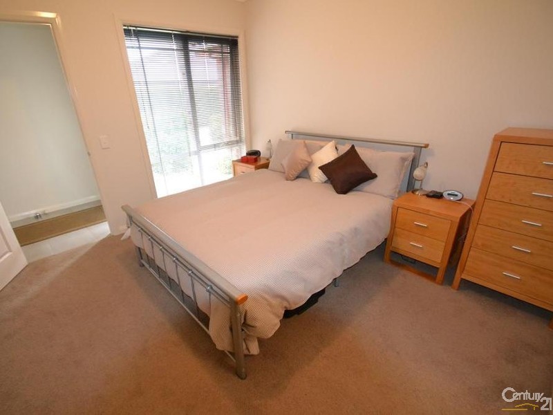 4/2 Lomond Court, Moama NSW 2731