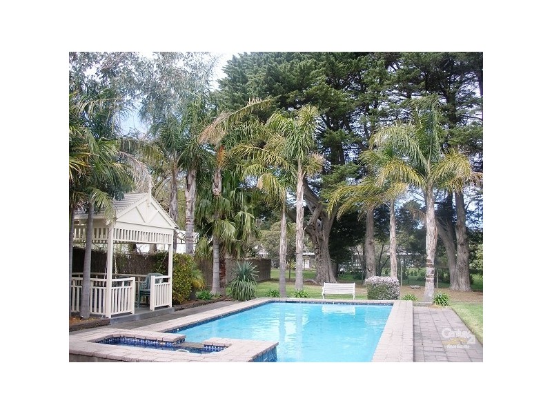 3 Ambleside Close, Frankston South VIC 3199