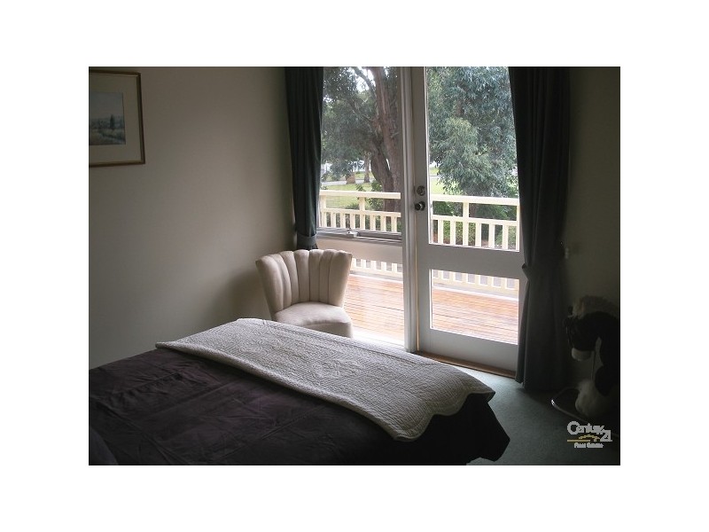 3 Ambleside Close, Frankston South VIC 3199