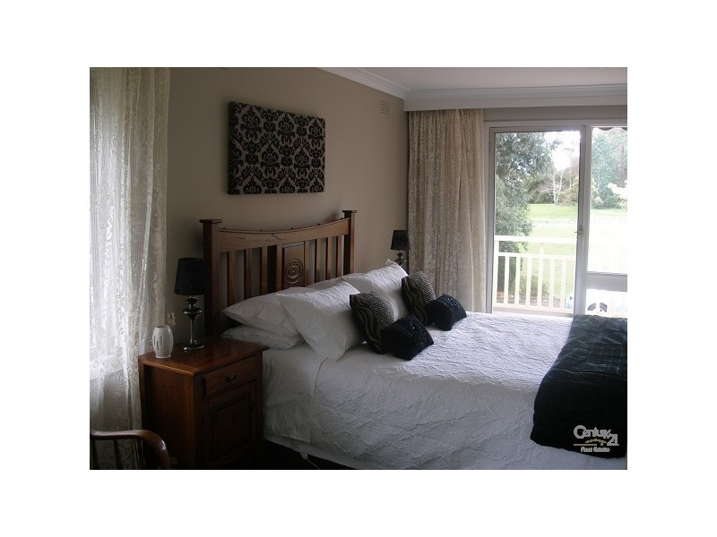 3 Ambleside Close, Frankston South VIC 3199