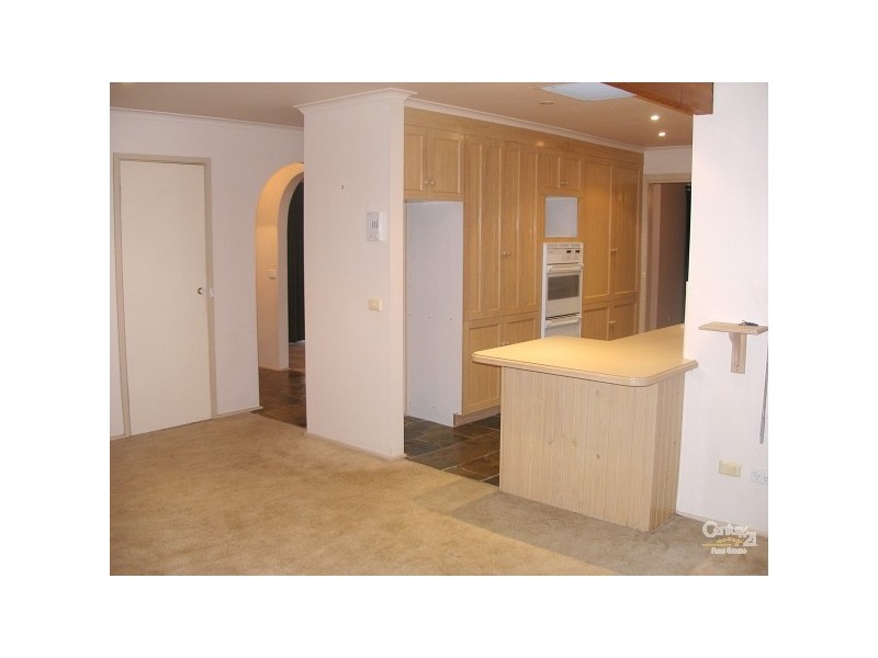 103 Eramosa Road West, Somerville VIC 3912