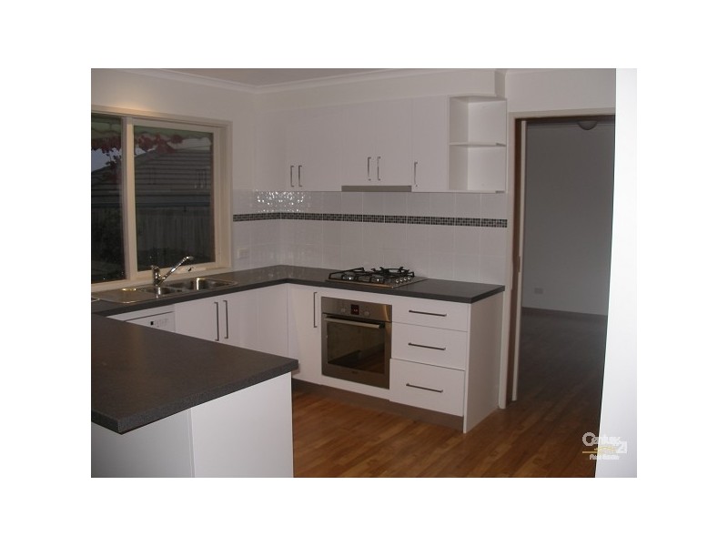 13 Kimtara Crt, Somerville VIC 3912