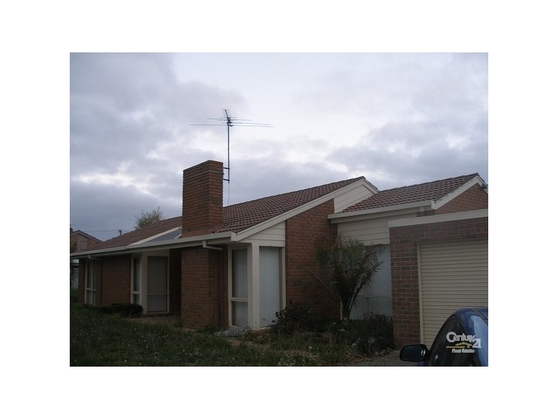 13 Kimtara Crt, Somerville VIC 3912