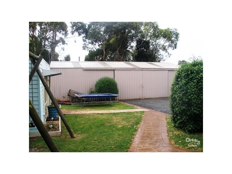 22 Lewis Street, Pearcedale VIC 3912