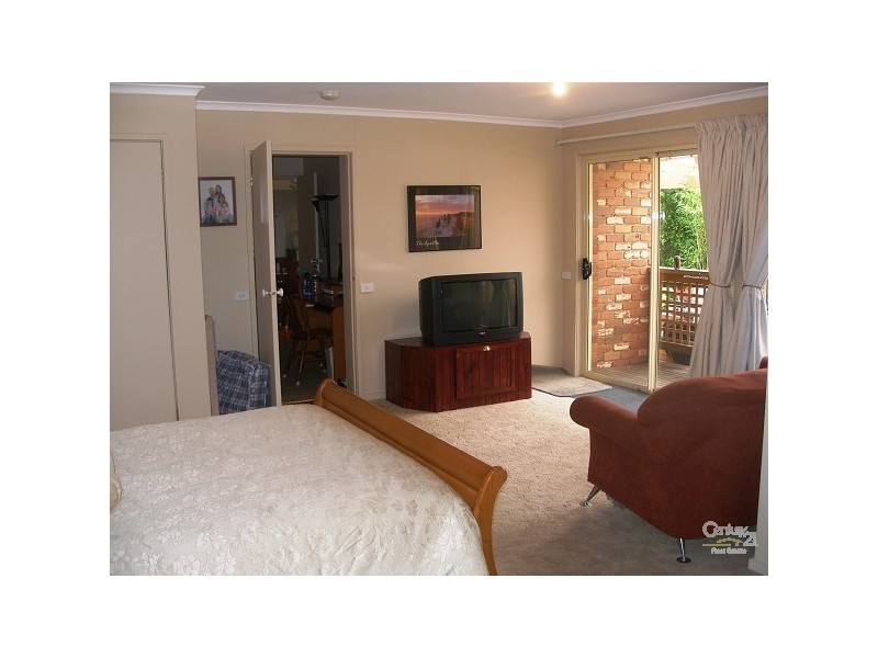 89 Eramosa Road East, Somerville VIC 3912