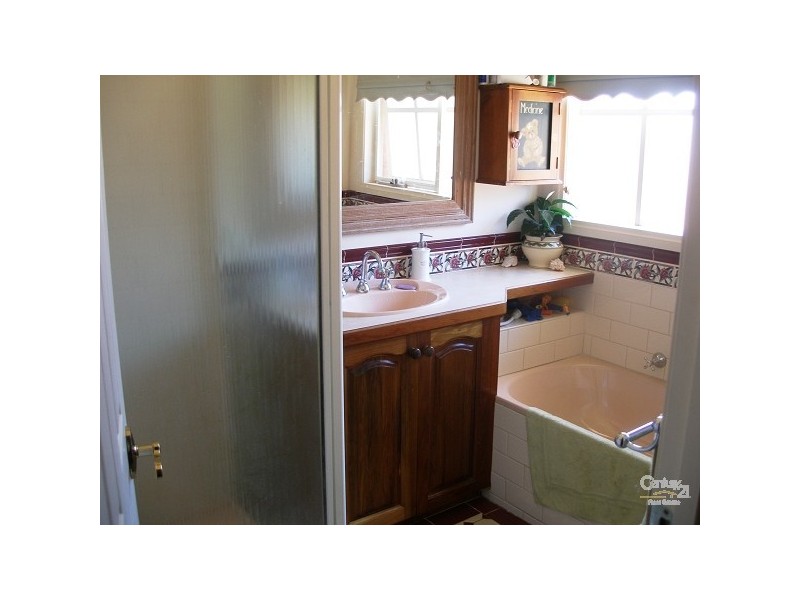 9 Mondana Way, Mount Martha VIC 3934