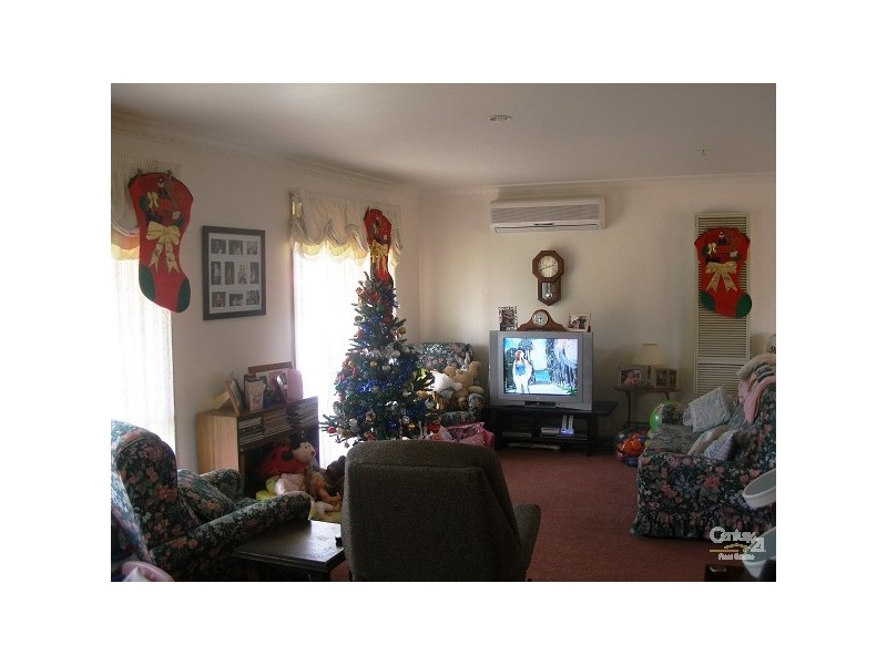 36 Clairmont Close, Somerville VIC 3912