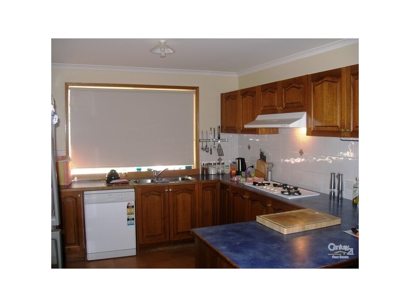 16 Angelina Way, Somerville VIC 3912