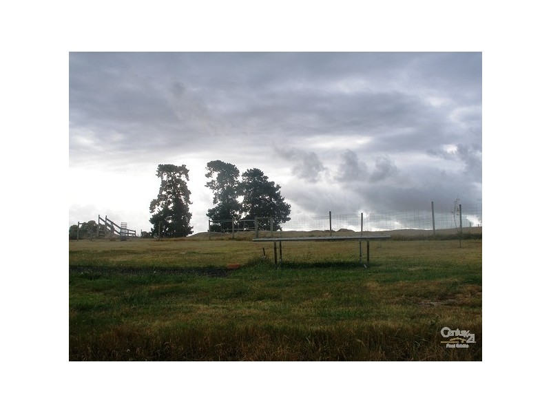 104 Grant Road, Somerville VIC 3912