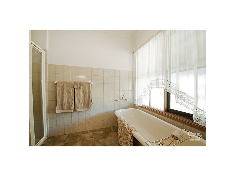 239 Eramosa Road West, Moorooduc VIC 3933