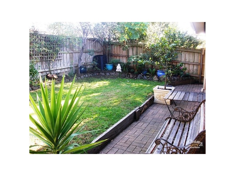 1/15 Roslyn Street, Somerville VIC 3912