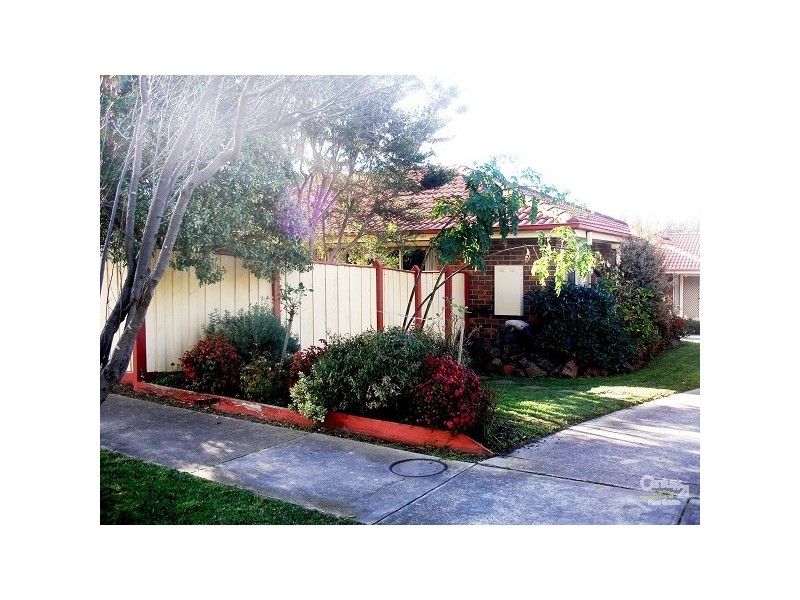 1/15 Roslyn Street, Somerville VIC 3912