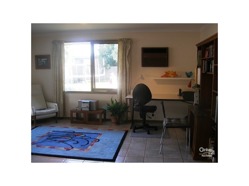 46 Robert Street, Somerville VIC 3912
