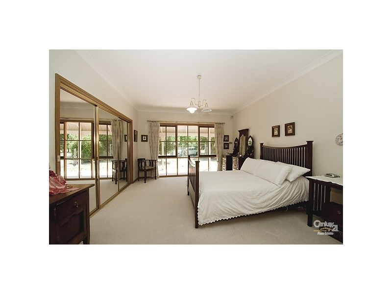 239 Eramosa Road West, Moorooduc VIC 3933